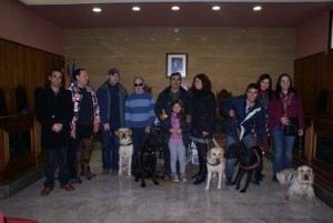 Foto Socios y perros guías en Calasparra